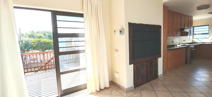 4 Bedroom Property for Sale in Dana Bay Western Cape